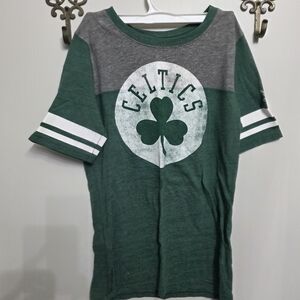 adidas Women's Celtics Tee in Green and Gray SIze M